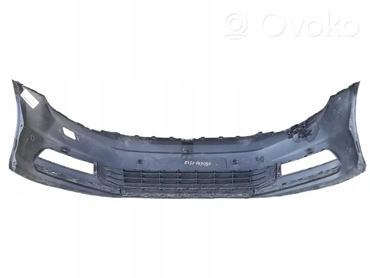 Volkswagen Touran III Front bumper 5TA807221A