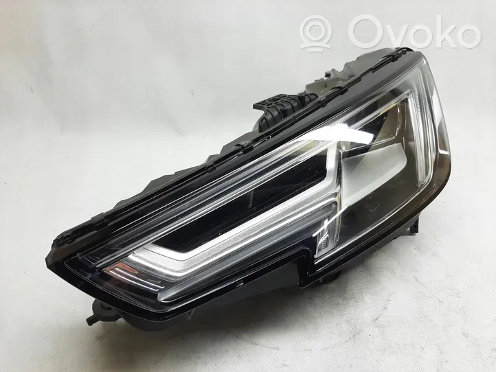 Audi A4 S4 B9 8W Lampa przednia 8W0941033