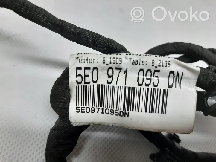 Skoda Octavia Mk3 (5E) Wiązka przewodów czujnika parkowania PDC 5E0971095DN