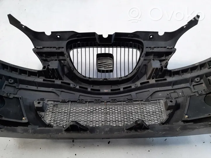 Seat Altea Zderzak przedni 5P0807231