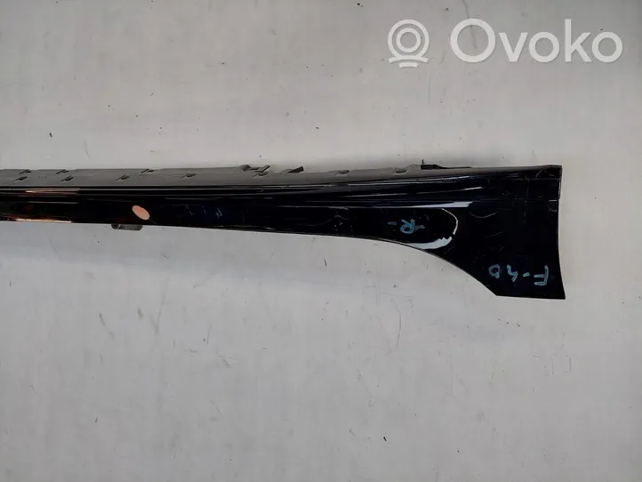 BMW 1 F40 Front sill (body part) 51777461382