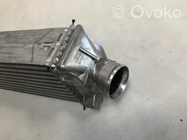 Audi A5 Chłodnica powietrza doładowującego / Intercooler 8W0145805E