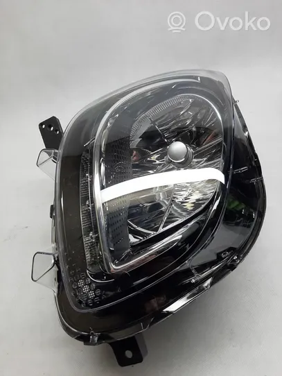 Smart ForTwo III C453 Headlight/headlamp A4539068401
