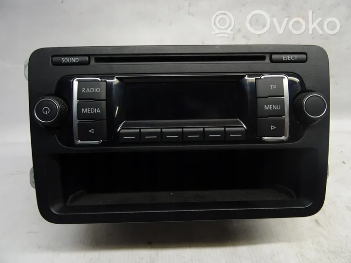 Volkswagen Sharan Radio / CD/DVD atskaņotājs / navigācija 7N0035156