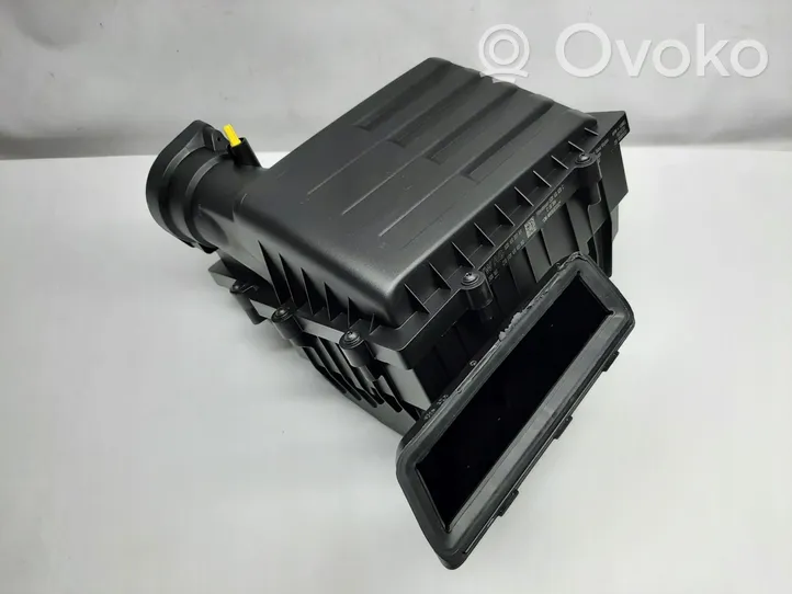 Volkswagen Golf VII Air filter box 5Q0129607BA