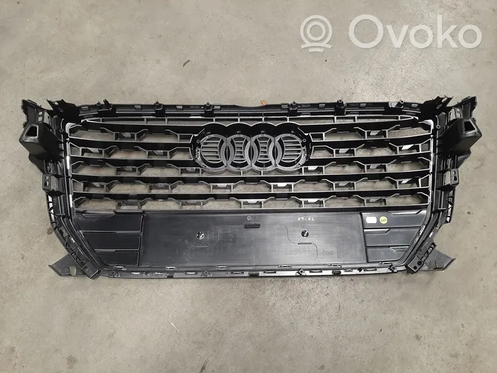 Audi Q2 - Atrapa chłodnicy / Grill 81A