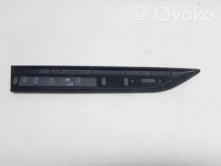 Volkswagen Golf VIII Altra parte esteriore 5H0853688B