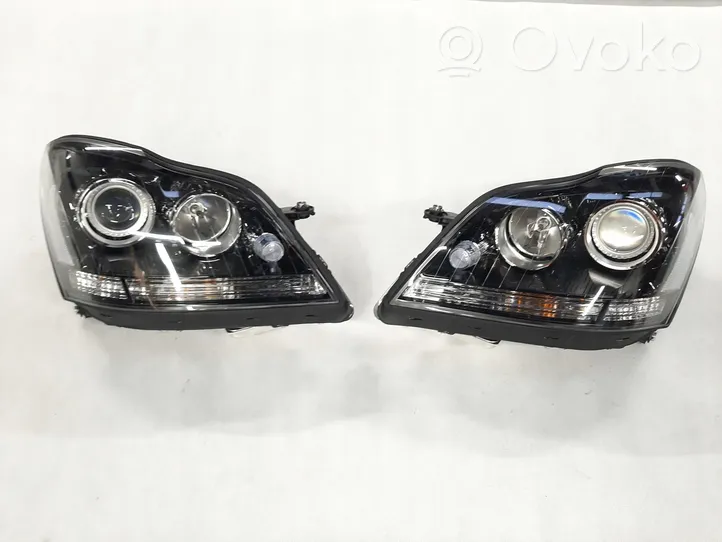 Mercedes-Benz ML AMG W164 Headlight/headlamp A1648201559