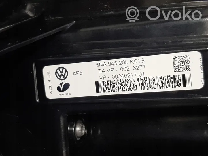 Volkswagen Tiguan Galinis žibintas kėbule 5NA945208