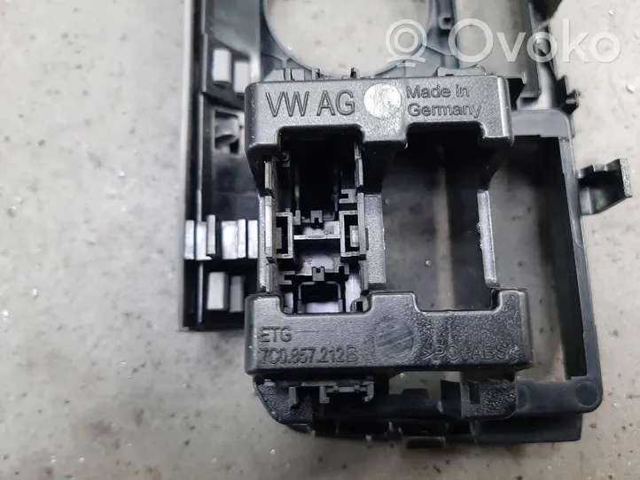 Volkswagen Crafter Other switches/knobs/shifts 7C0857212B.