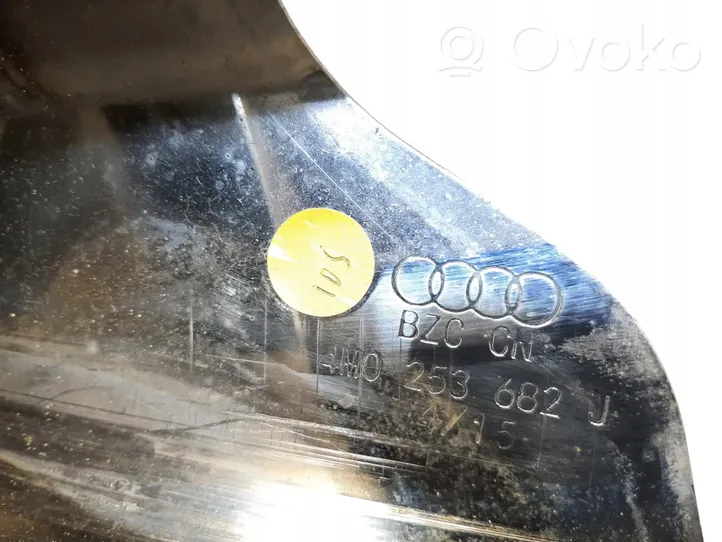 Audi Q7 4L Äänenvaimentimen päätykappale 4M0253682J