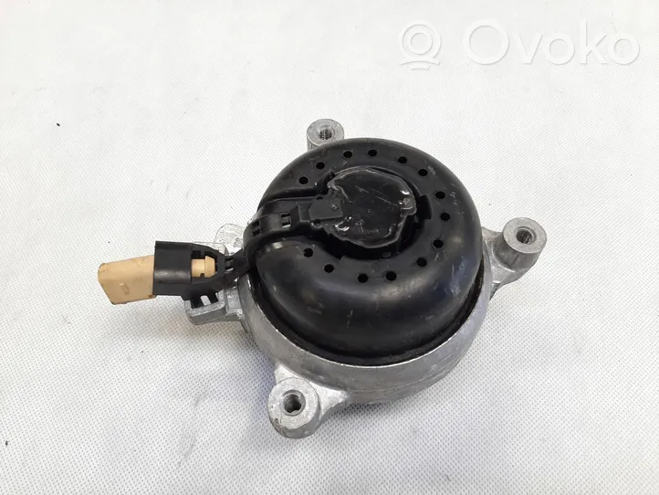 Audi A8 S8 D5 Supporto della scatola del cambio 4M0399202E