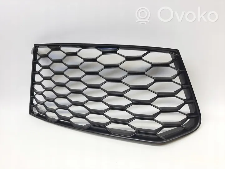 Audi RS6 C7 Grille antibrouillard avant 4G0807682S