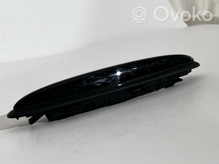 Mercedes-Benz C AMG W205 Rivestimento del tetto A0015425423