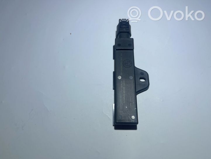 BMW M2 F87 Antena wewnętrzna 9220531