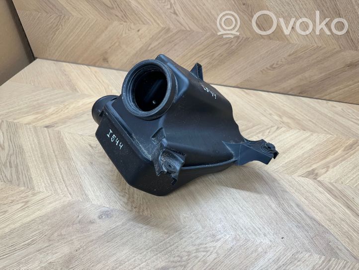 Chrysler Pacifica Intake resonator 33357C