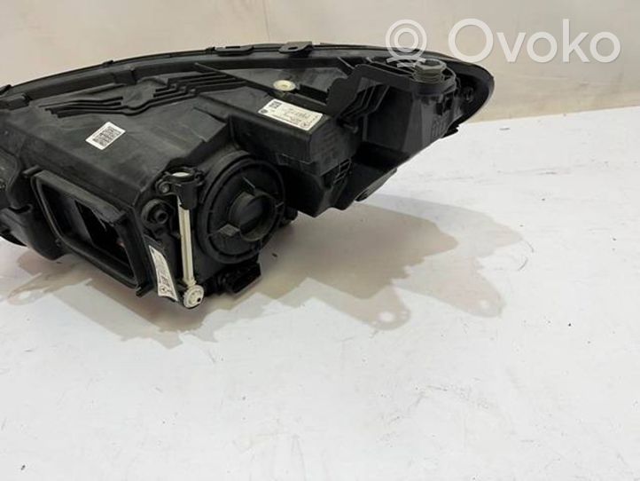 Mercedes-Benz CLS W257 Lampa przednia A2579062402