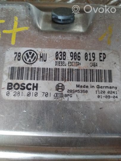 Volkswagen PASSAT B5.5 Moottorin ohjainlaite/moduuli 038906019EP