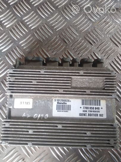 Renault Clio I Module de contrôle de boîte de vitesses ECU S101200026A