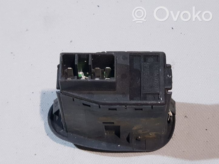 Hyundai Sonata Electric window control switch 93580