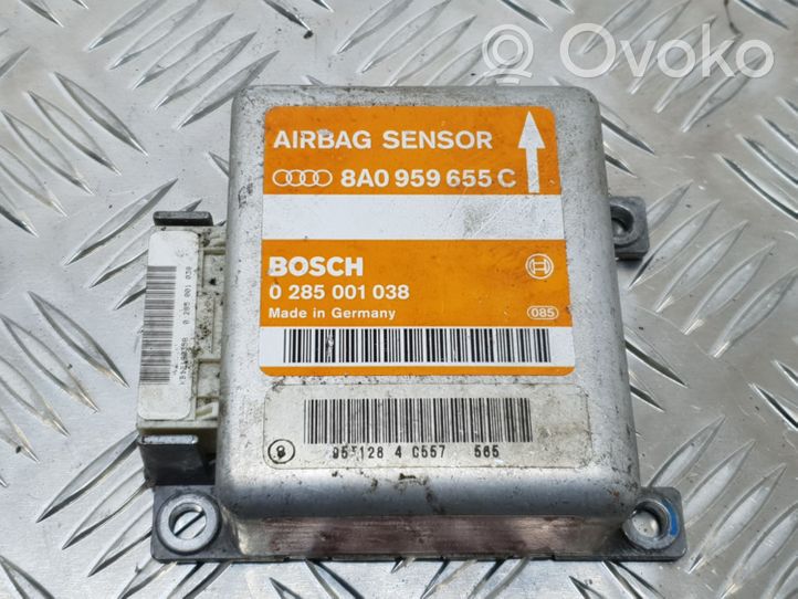 Audi A4 S4 B5 8D Turvatyynyn ohjainlaite/moduuli 0285001038