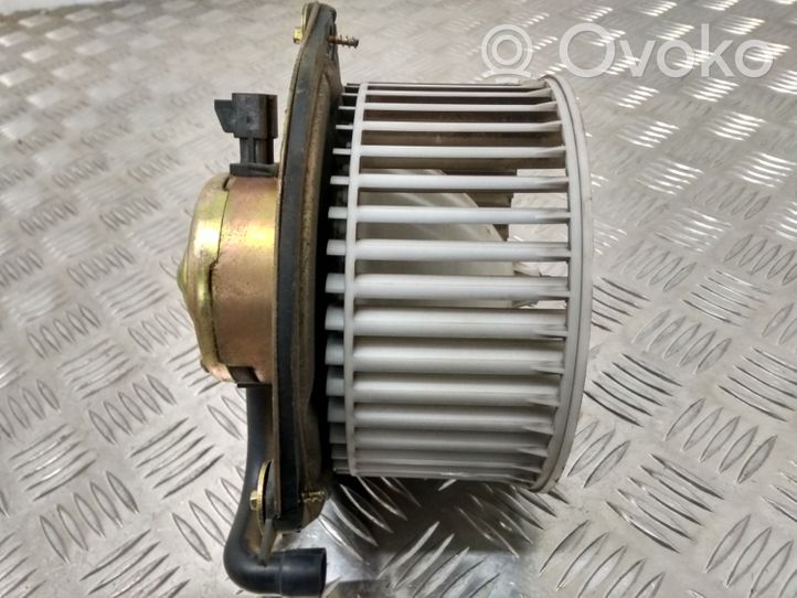 Pontiac Vibe Ventola riscaldamento/ventilatore abitacolo J2612Y