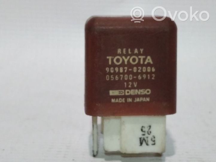 Toyota Previa (XR30, XR40) II Kita rėlė 9098702006