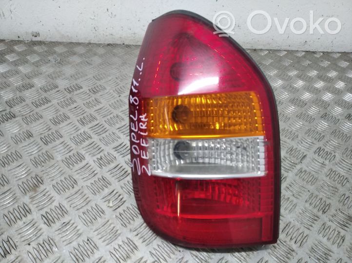 Opel Zafira A Lampa tylna 62280