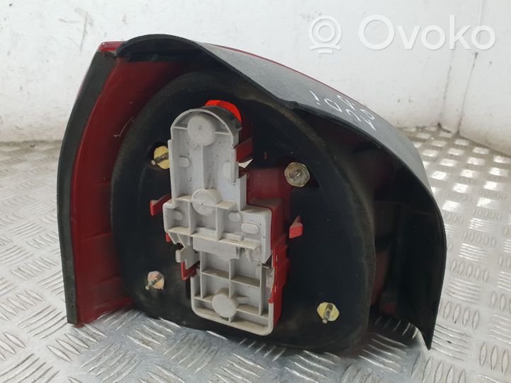 Audi A3 S3 8L Galinis žibintas kėbule 8L0945096C