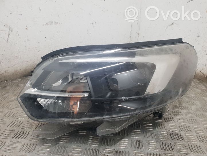 Opel Vivaro Faro/fanale 983283768000