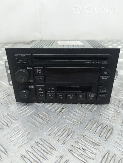 Chevrolet Alero Radio/CD/DVD/GPS-pääyksikkö 