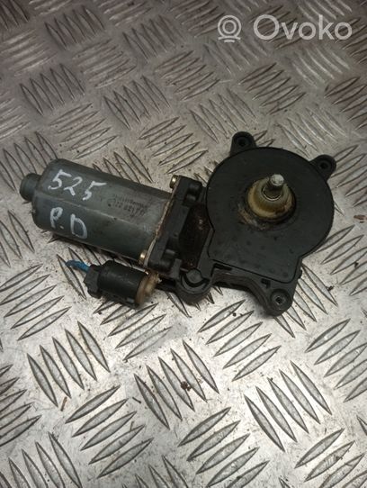 BMW 3 E46 Moteur de lève-vitre de porte avant 0130821717