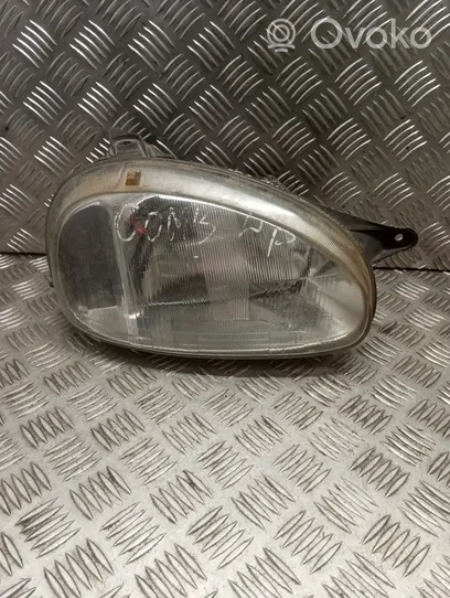 Opel Combo B Lampa przednia 90444787