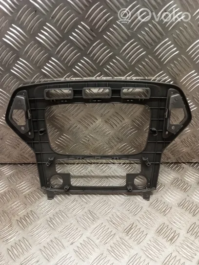 Ford Mondeo MK IV Console centrale, commande chauffage/clim 