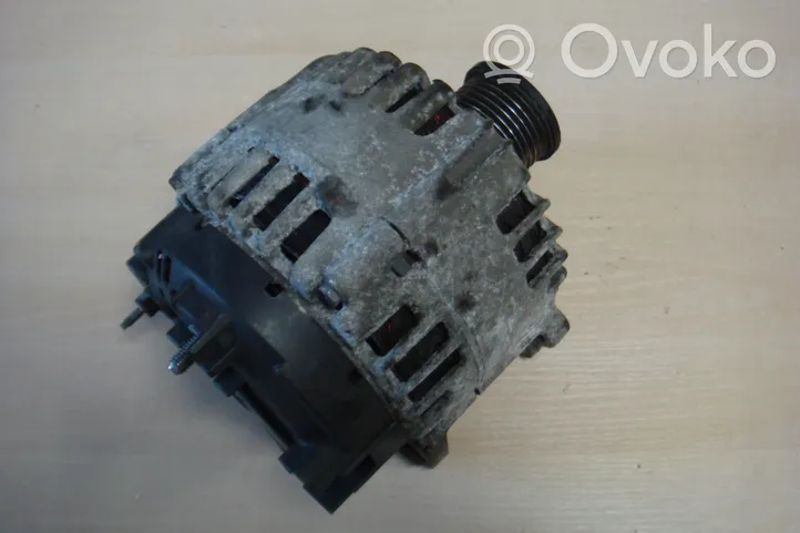 Skoda Roomster (5J) Generatore/alternatore 045903023H