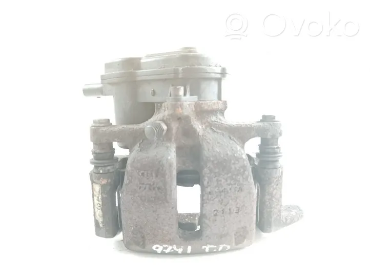 Audi A5 Supporto della pinza del freno posteriore 8K0615404B