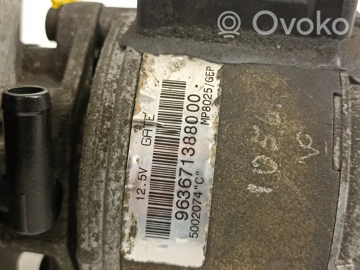 Citroen C5 Compresseur / pompe à suspension pneumatique 9636713880