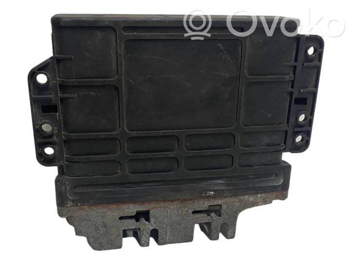 01N927733R Audi A4 S4 B5 8D Gearbox control unit/module, 35.00 € | RRR