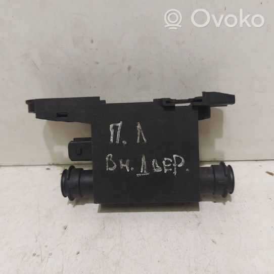 Audi A4 S4 B5 8D Durų elektronikos valdymo blokas 4A0959981A