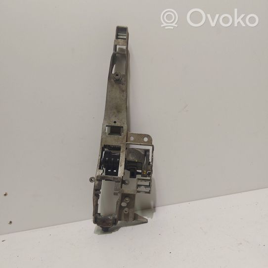 Citroen C4 I Support poignée extérieur de porte avant 9682508180