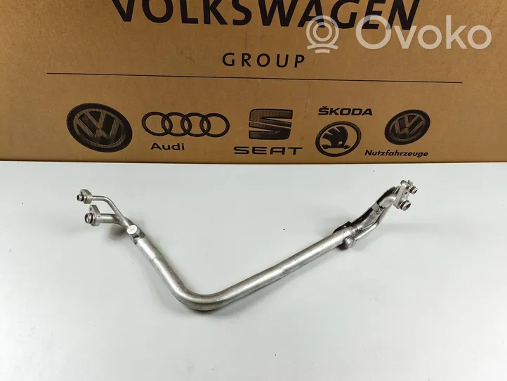Volkswagen Golf VIII Ilmastointilaitteen putki (A/C) 5Q1816738H