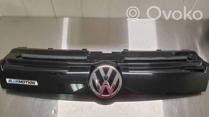 Volkswagen Polo V 6R Etupuskurin ylempi jäähdytinsäleikkö 