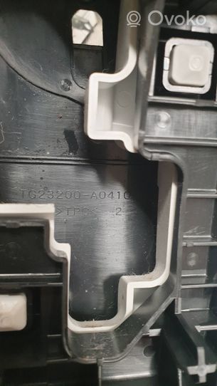 Toyota Yaris Ramka drążka zmiany biegów 2320020300