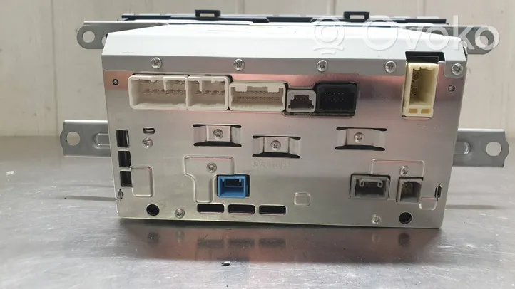 Toyota Prius (XW30) Radio/CD/DVD/GPS-pääyksikkö 8612047400