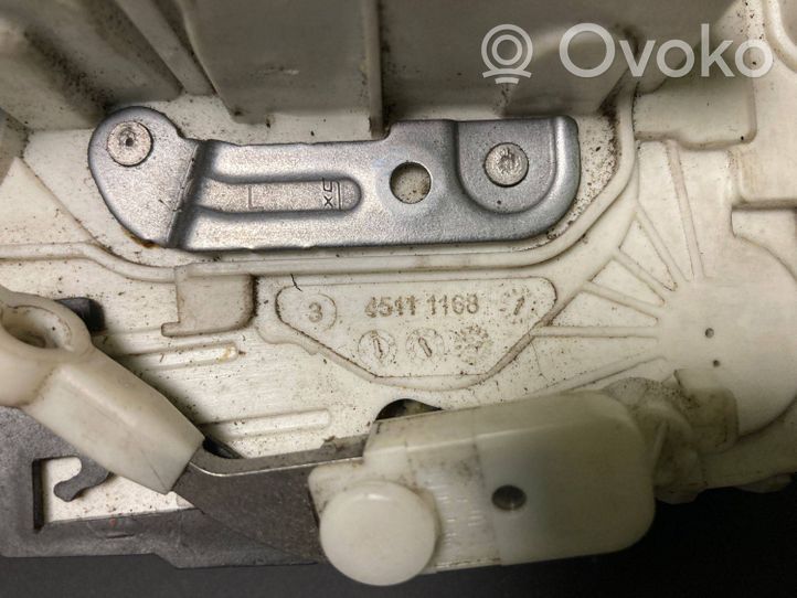Volkswagen Crafter Etuoven lukko A9067202135