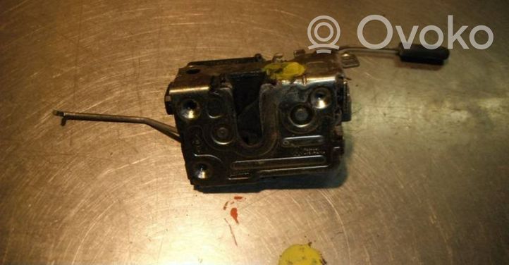 Iveco Daily 35 - 40.10 Front door lock 