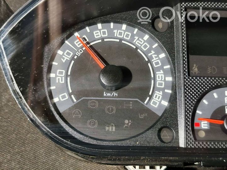 Iveco Daily 35 - 40.10 Speedometer (instrument cluster) 69500156