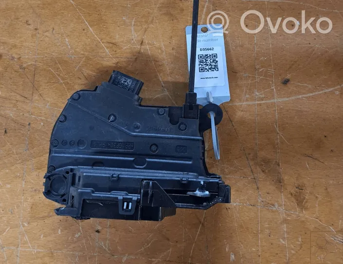 Renault Trafic III (X82) Front door lock 805027088R