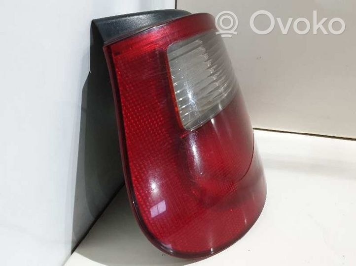 Renault Megane I Luci posteriori 7700428320