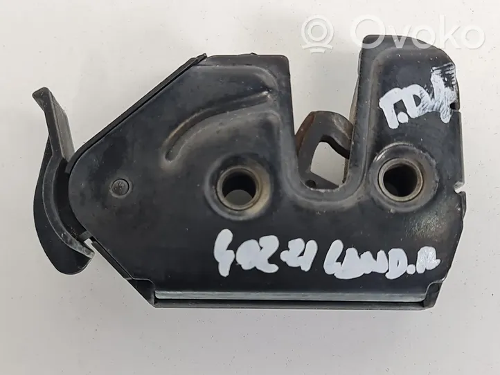 Nissan Primera Loquet de verrouillage de hayon 51247016048